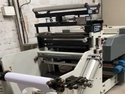 CORTADEIRA / RESMADEIRA / EMBALADORA MARCA MAQPRESS MOD. SE-630